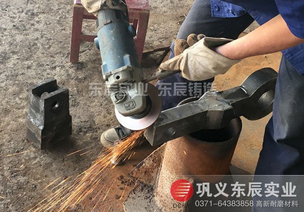 山西客户定制的碎煤机锤头 可逆式破碎机锤头锤柄